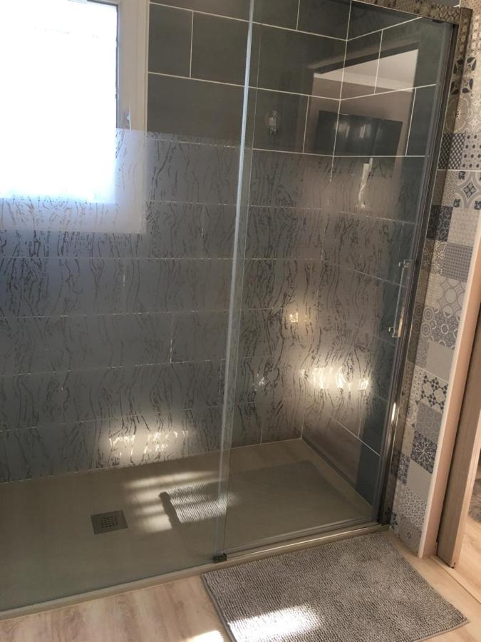 Chambre Avec Charme Garons Bagian luar foto